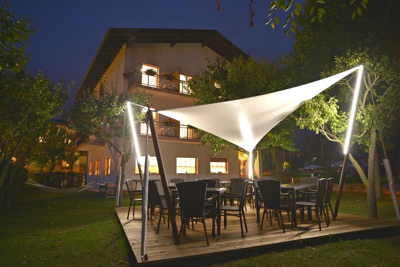 Piccolo Orso Bruno Bed & Breakfast Cavareno Ngoại thất bức ảnh